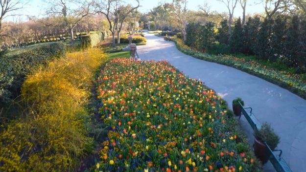 The Dallas Arboretum and Botanical Garden Garden Walkway at Dallas Arboretum, Texas
