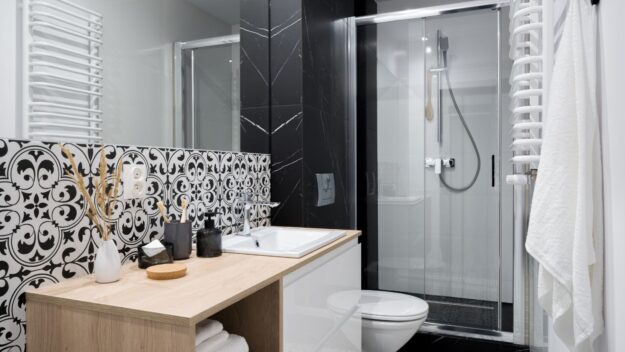 modern-three-quarter-bathroom-design
