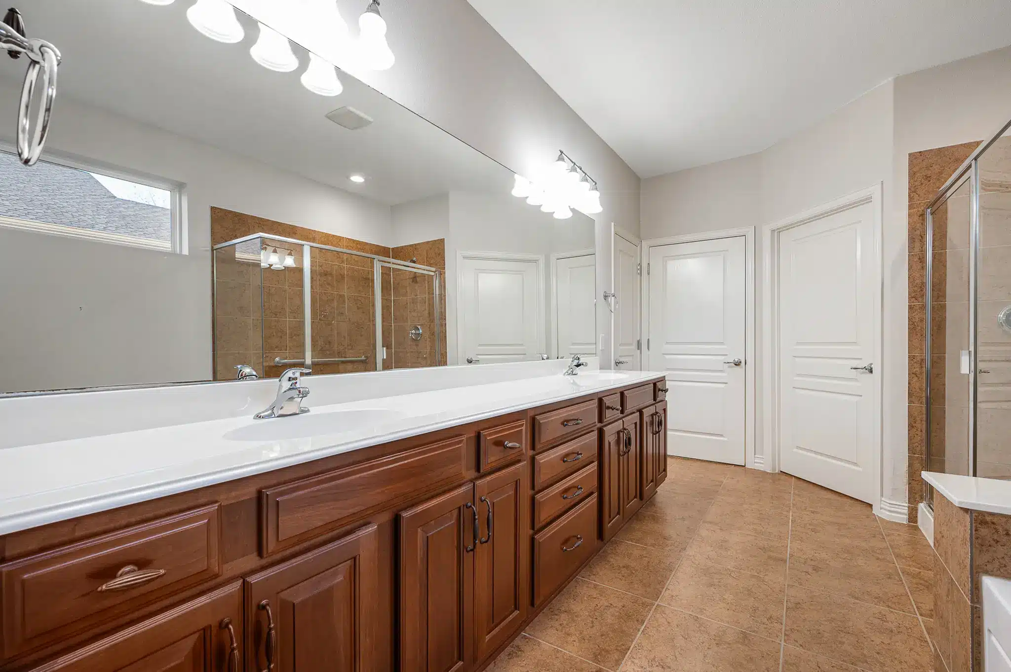 before photo Frisco home remodel of a bathroom