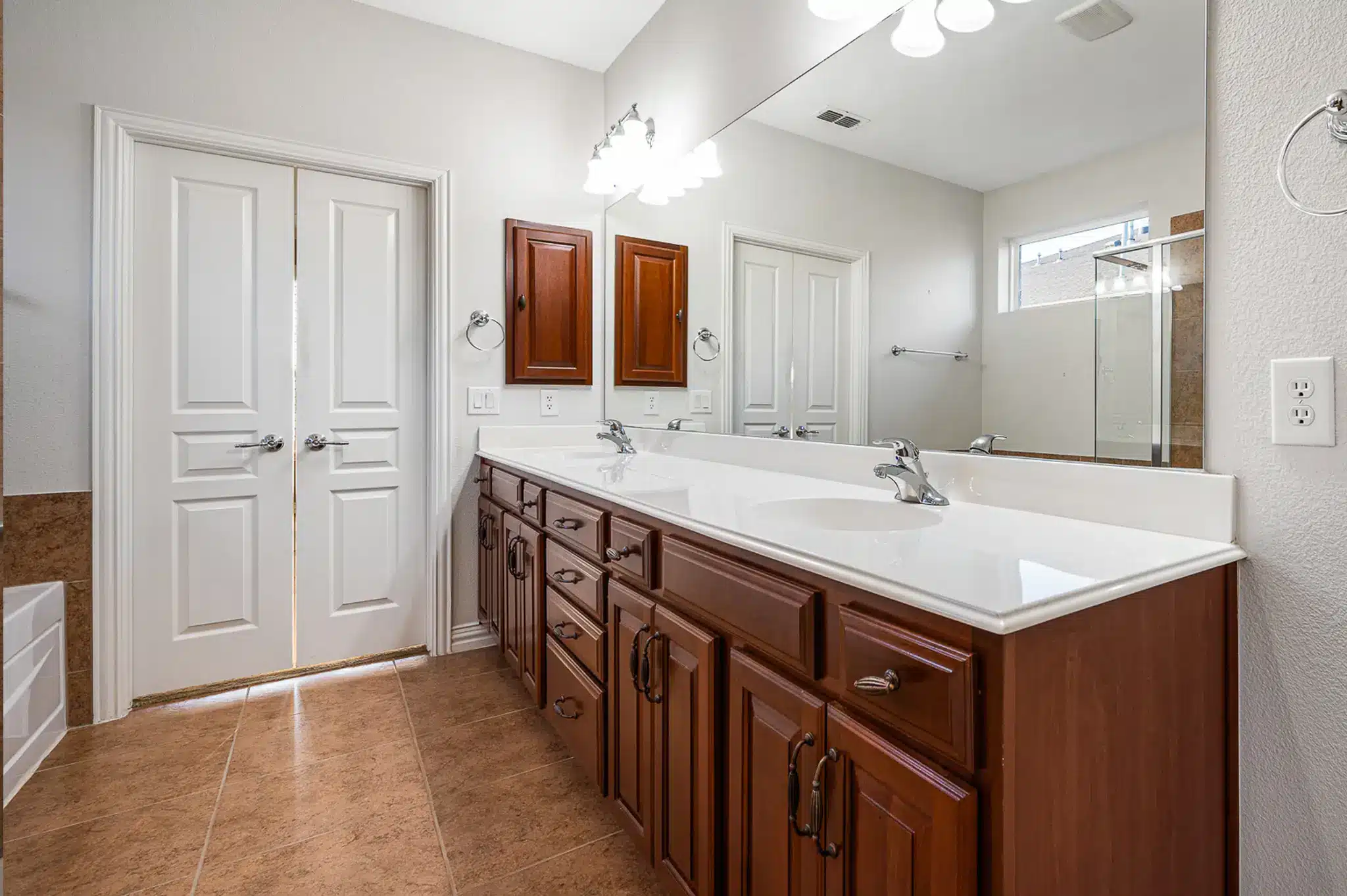 before photo Frisco home remodel of a bathroom